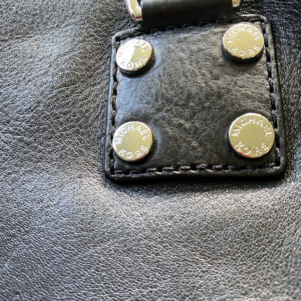 🎉🎉🎉HOST PICK 🎉🎉Authentic Michael Kors Bag | Michael Kors Bag | Black Bag | - Picture 16 of 16